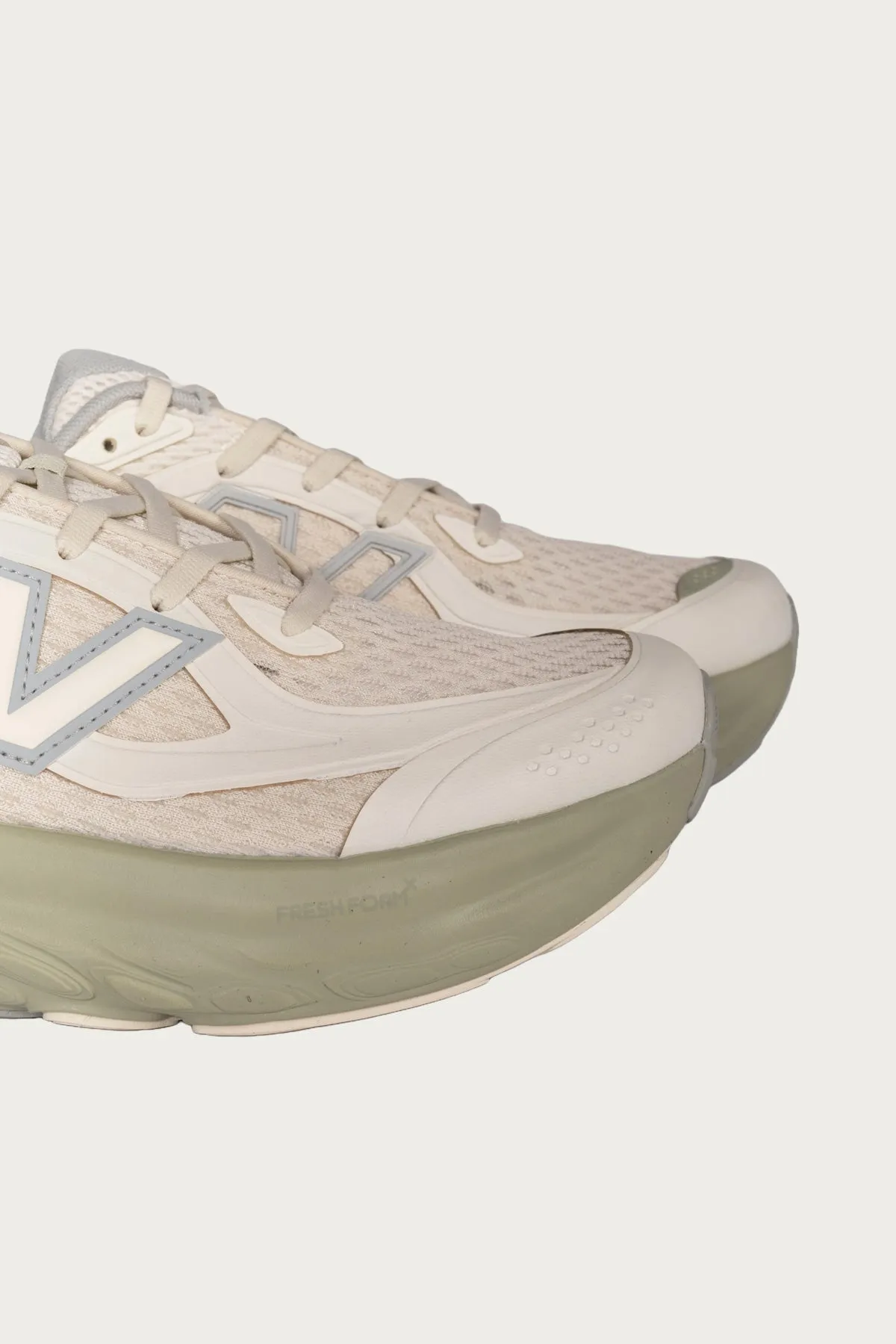 FF Trainer - Linen/Olivine