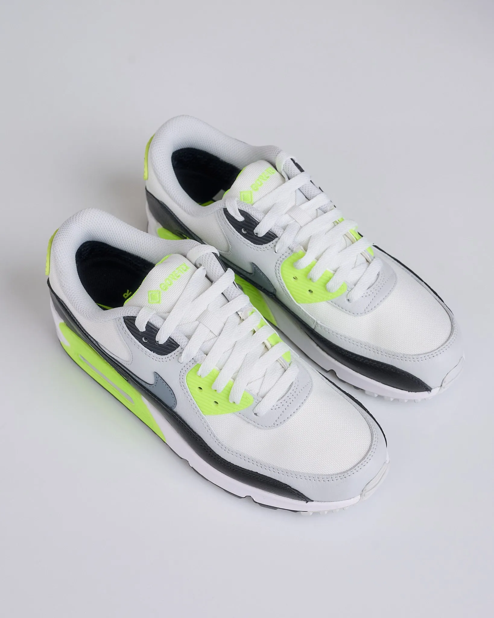 Nike Air Max 90 GORE-TEX Summit White Cool Grey-Volt-Black FD5810 102