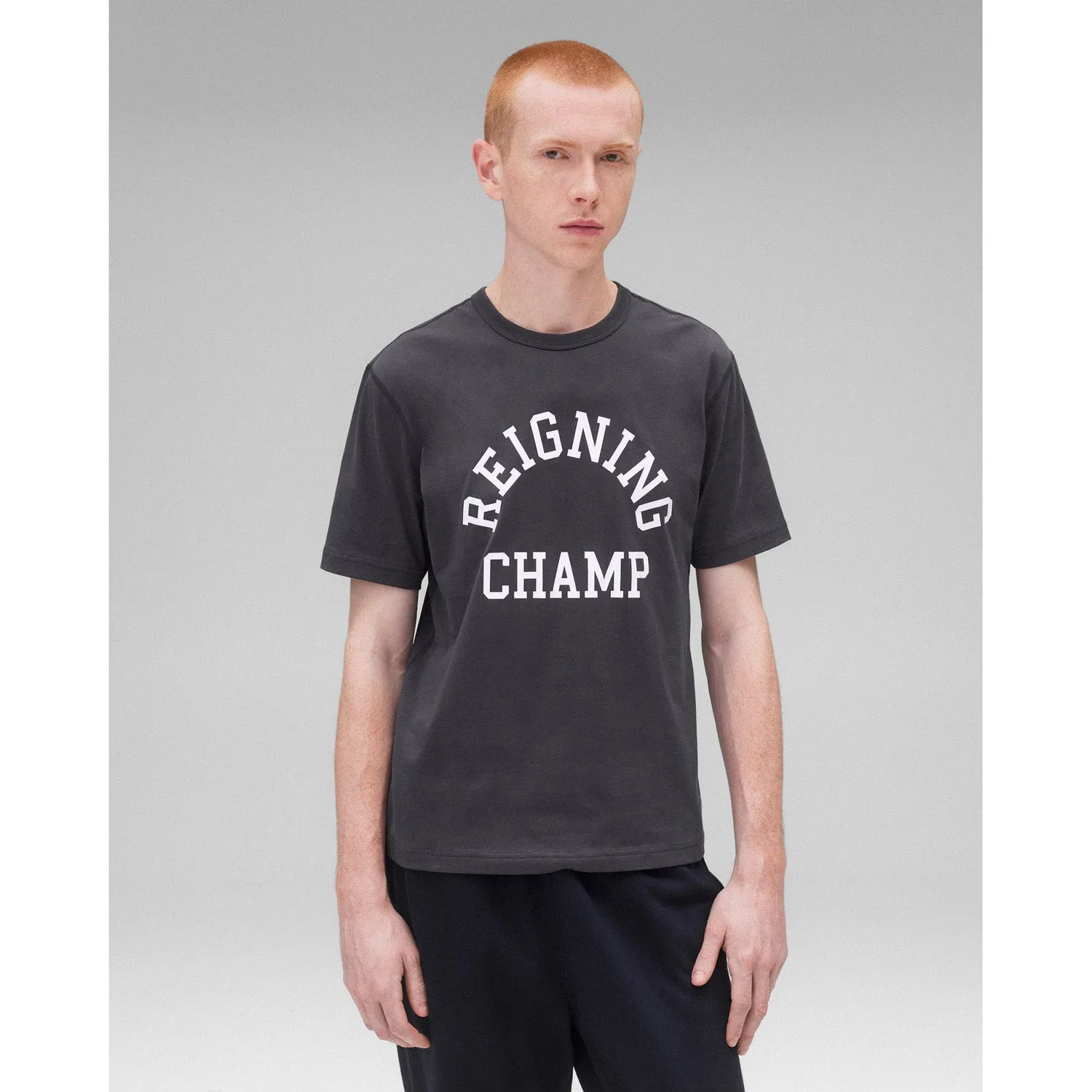 Reigning Champ Men Knit Lightweight Jersey Arch Logo T-Shirt Midnight White