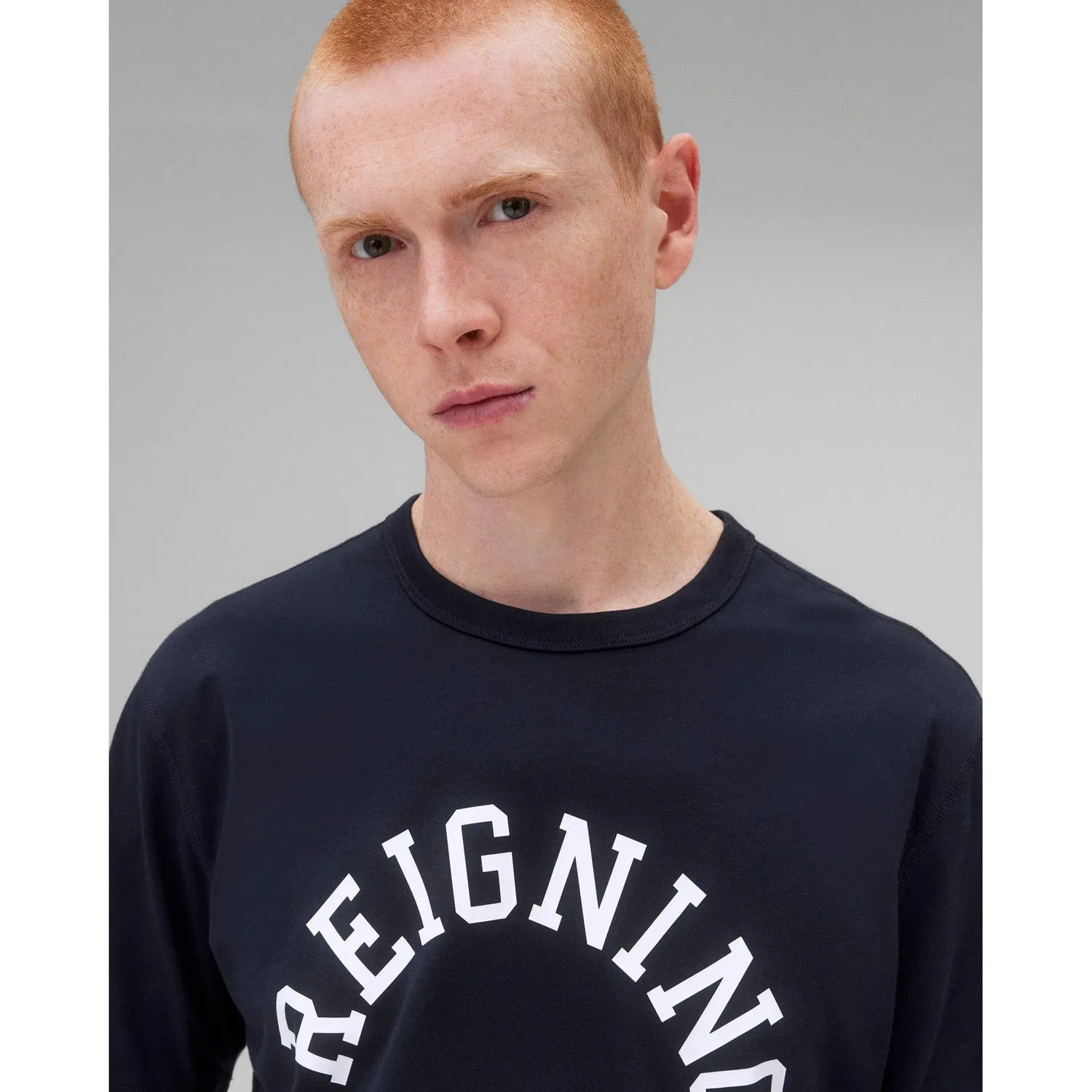 Reigning Champ Men Knit Lightweight Jersey Arch Logo T-Shirt Navy White