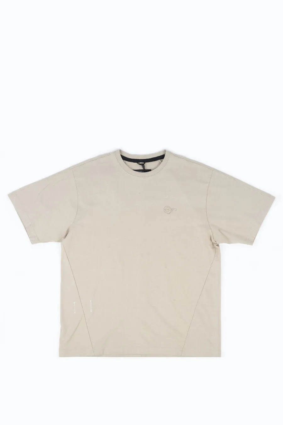 REIGNING CHAMP S04 NOTE T-SHIRT SAND