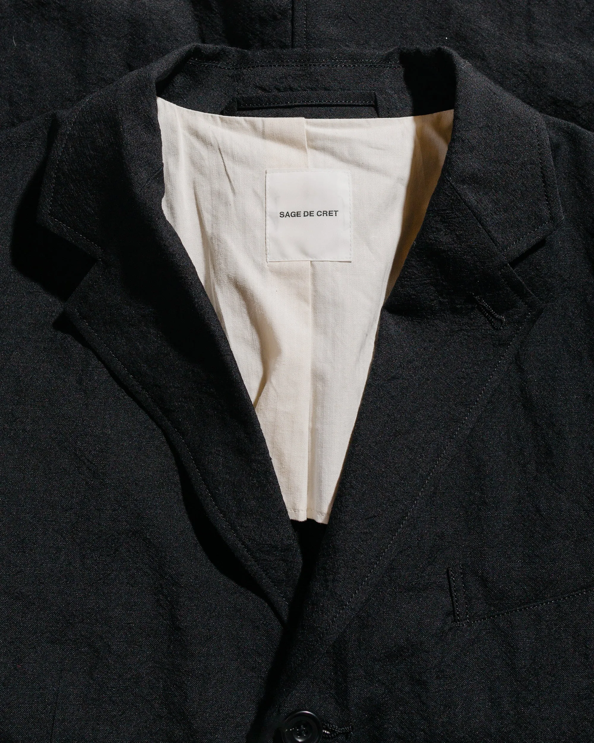Sage de Cret Wool/Linen Tumbler Three Button Tailored Jacket Black